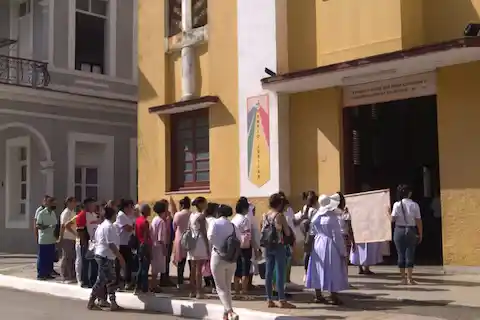 Parroquia-de-Violeta