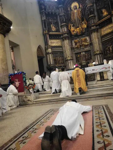 Ordenacion-sacerdotal-de-Yasniel-Romero-MarreroSJ